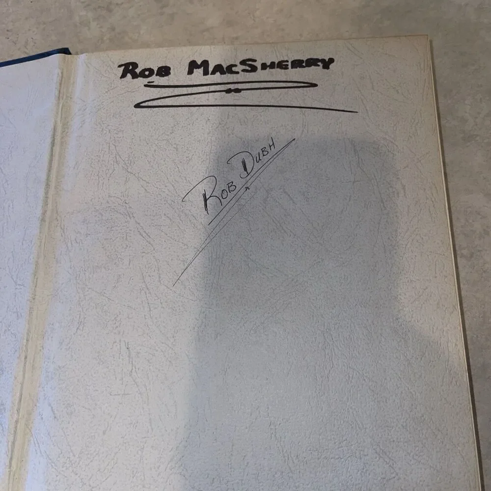 IRISH FAMILIES Book MACLYSAGHT NAMES ORIGINS ARMS ORIGINS GENEALOGY 1957 Vtg